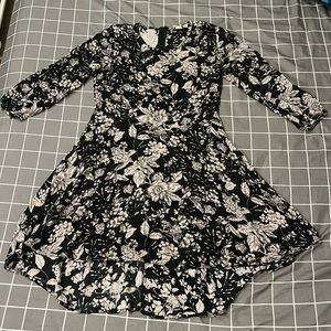 FOREVER 21 Black Dress w/ pink floral print. Size S.